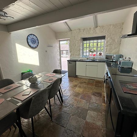 Dwylig Isa Holiday Cottages Rhuddlan 外观 照片