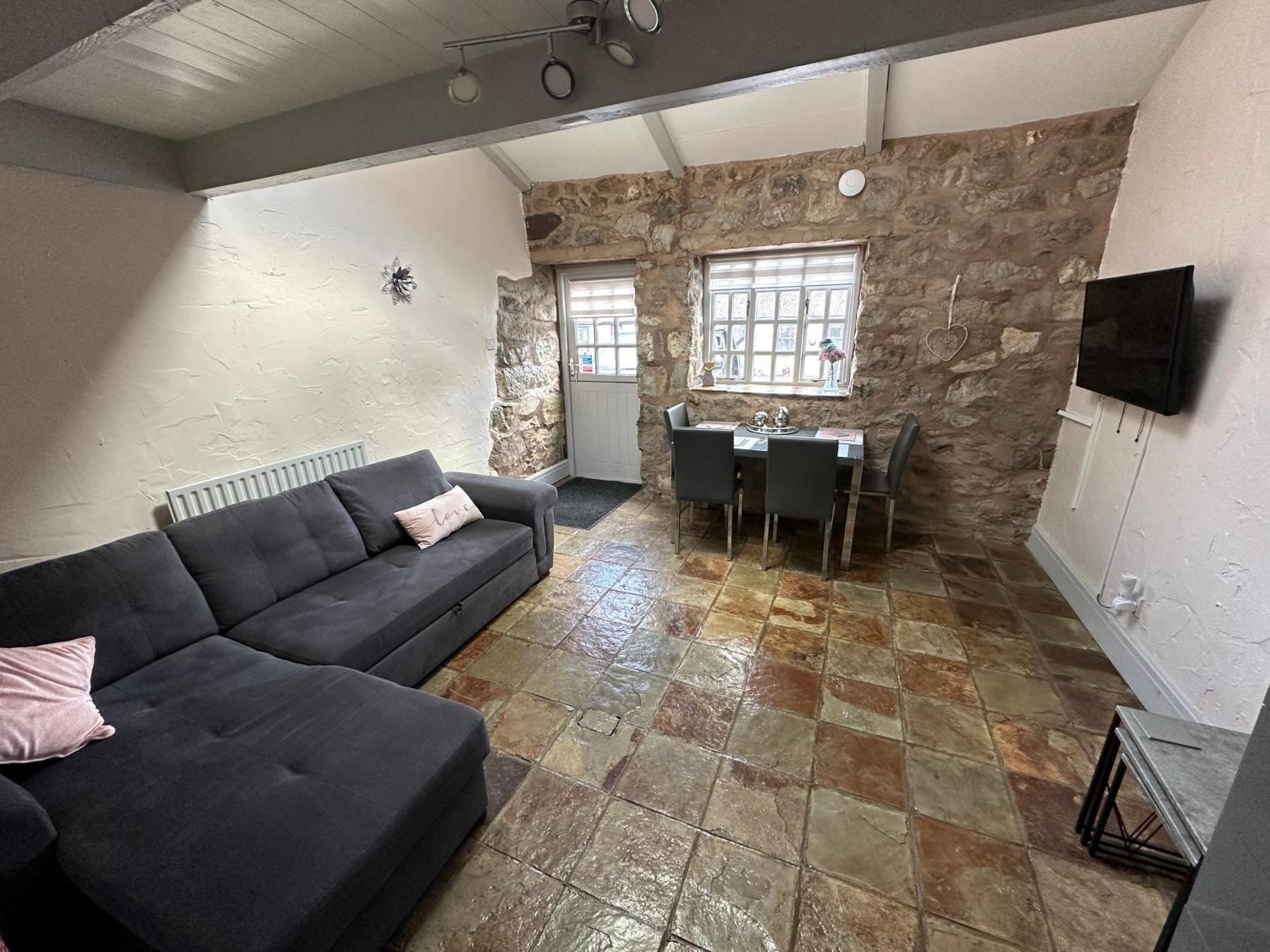 Dwylig Isa Holiday Cottages Rhuddlan 外观 照片